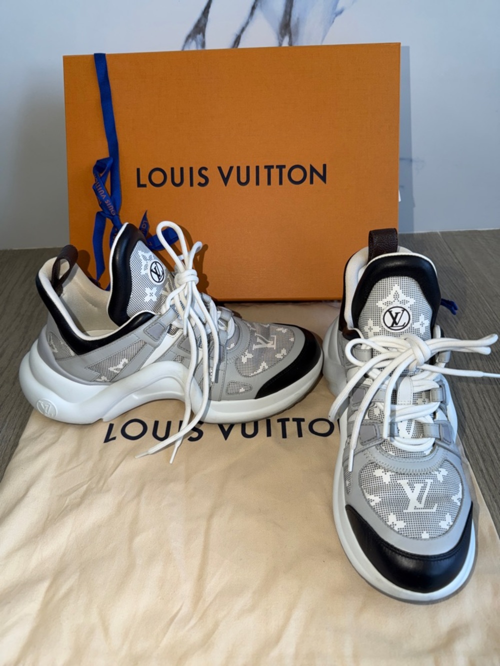 Louis Vuitton White Gray Black Monogram Archlight Sneakers 40